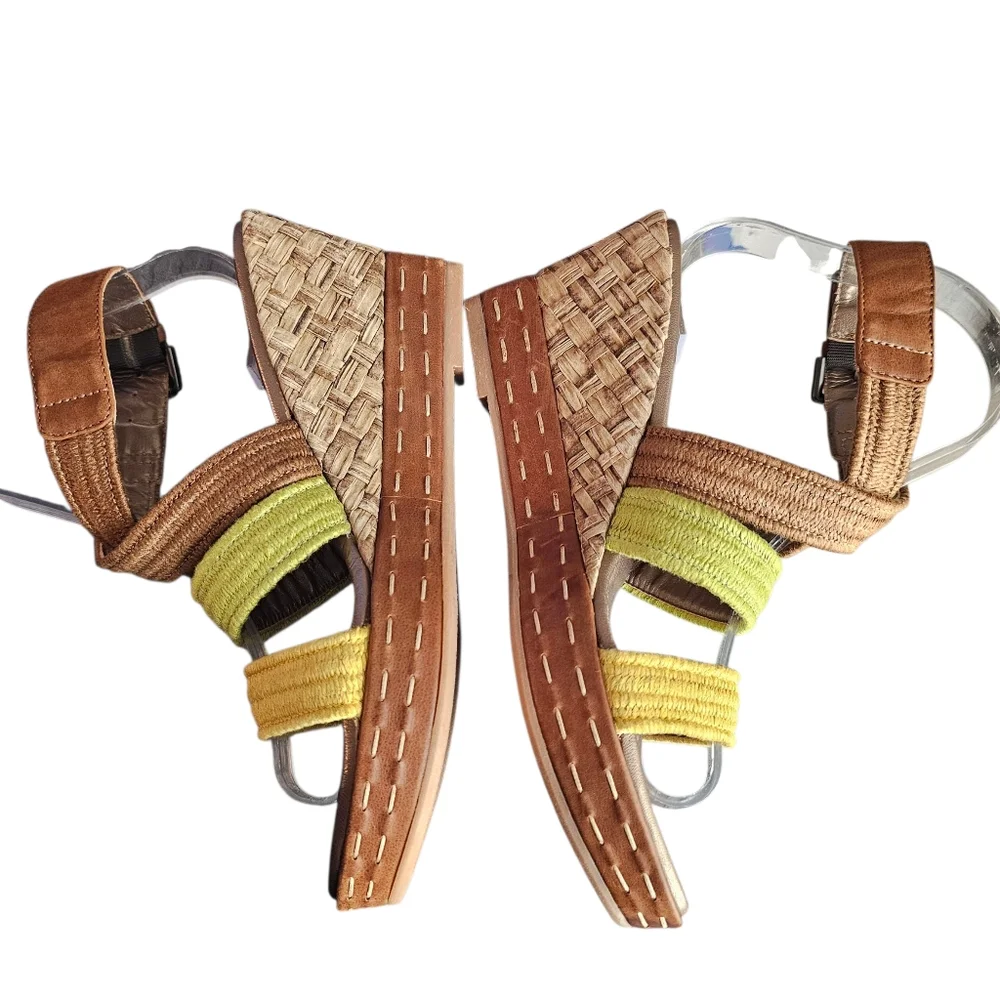 Aquatalia By Marvin K. Leather Espadrille Wedge Sandal Multicolor Stripes Sz 7.5